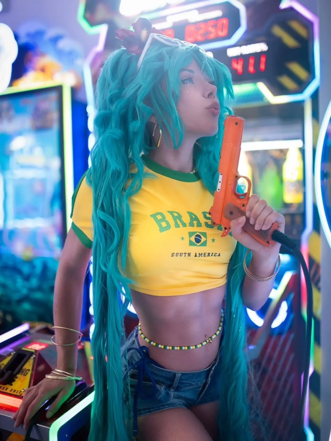 Brazilian Hatsune Miku by miciaglo picture 1 of 3