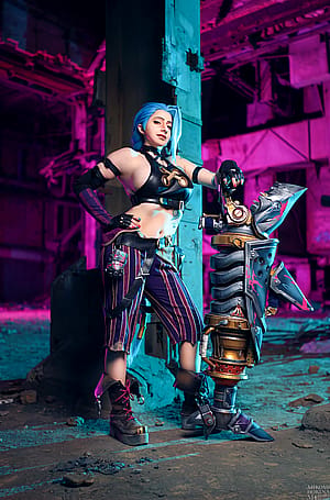 My Jinx cosplay (and self made Fishbones!) by Mikomi Hokina'