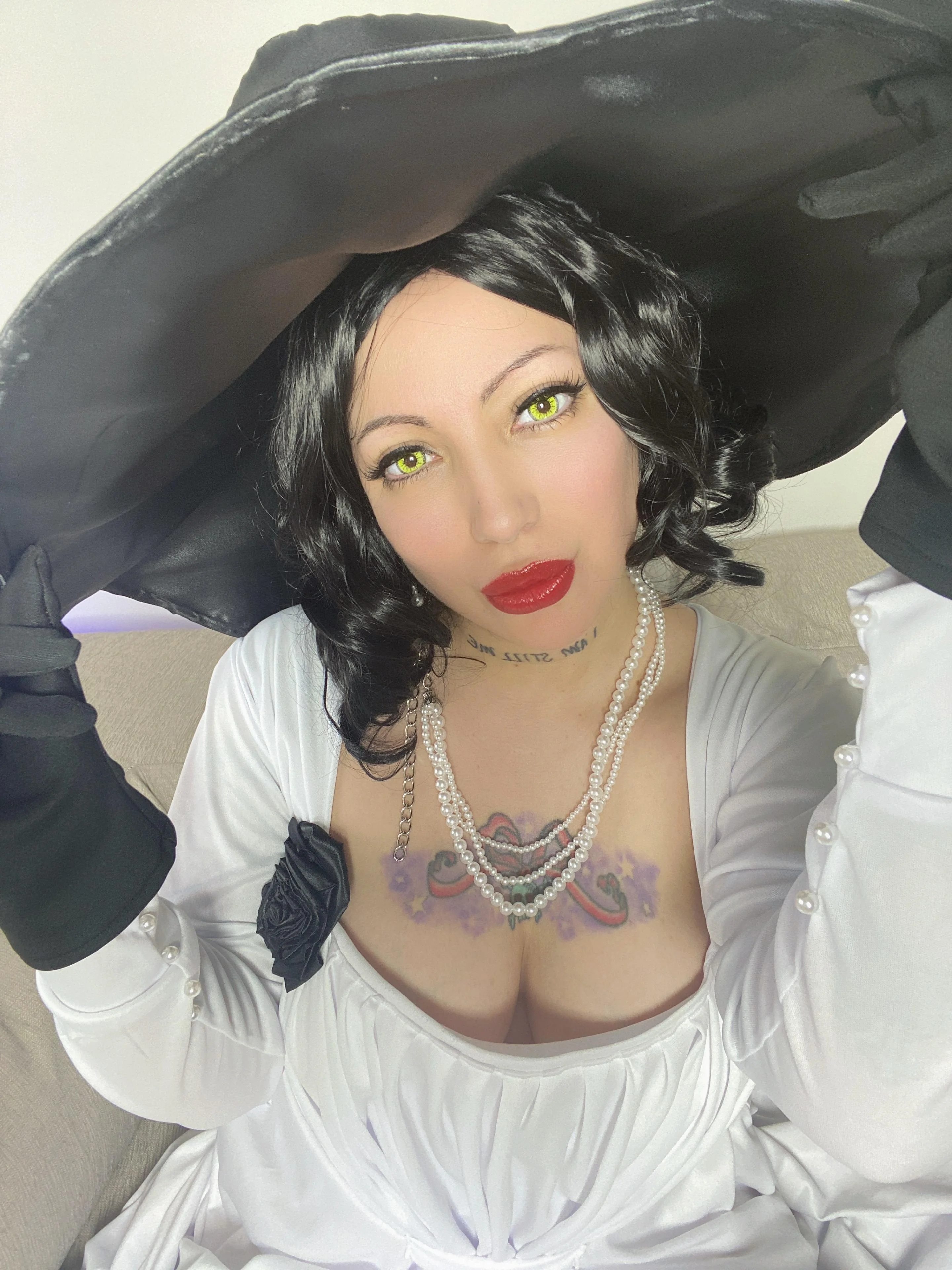 Lady Dimitrescu (RE8 Village) by Brianna picture 1 of 1