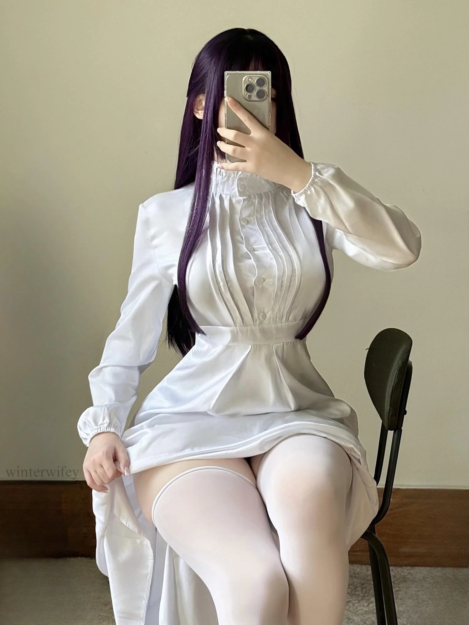 fern cosplay 💜 picture 1 of 1