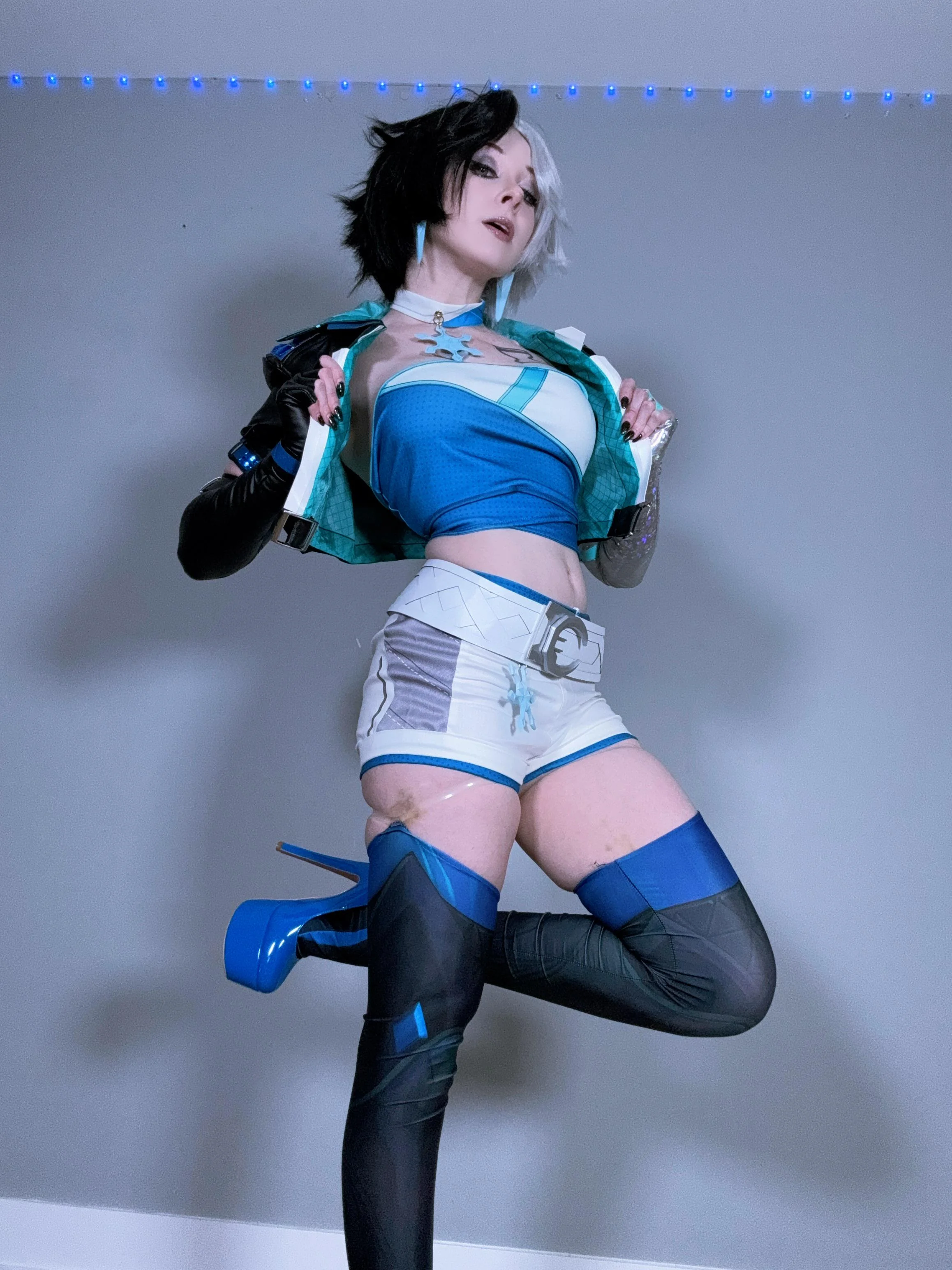 Luna Snow by Cami chan picture 1 of 1