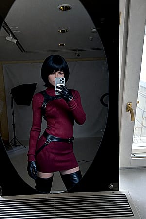 Ada Wong cosplay by rabbitsfoot'