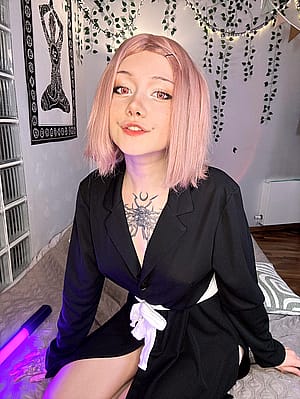 Adult Yachiru from Bleach by Soft-Melody-'