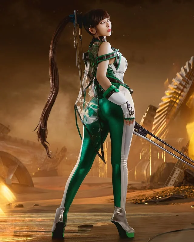 Eve from Stellar Blade by (larissarochefort) picture 2 of 4