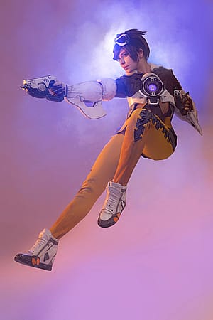Tracer cosplay by Caterpillarcosplay'