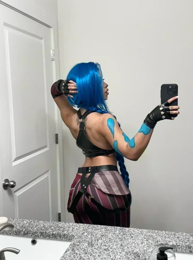 JinX by Frizzy picture 1 of 2
