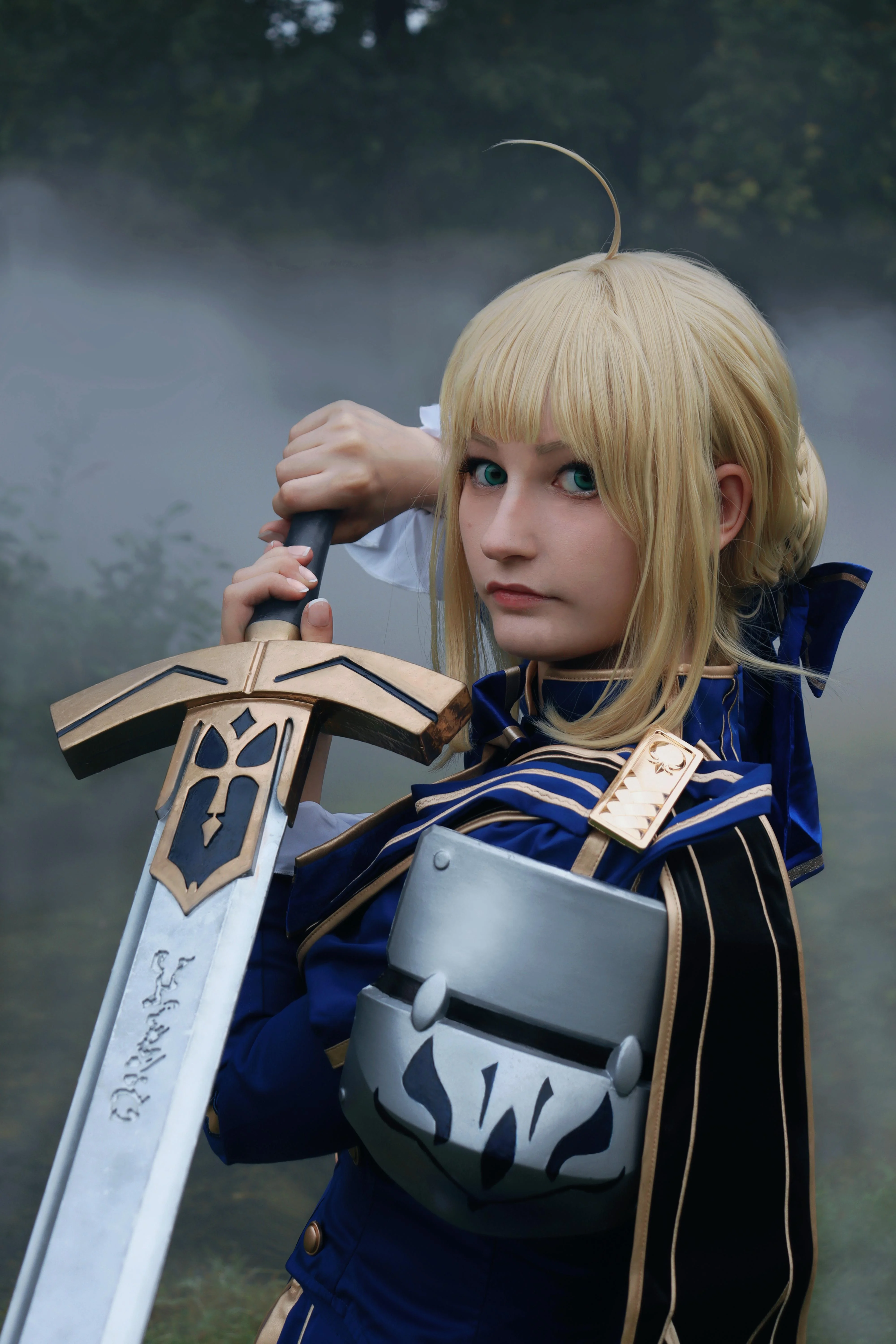 Saber cosplay from Fate series (Reyney) picture 1 of 1
