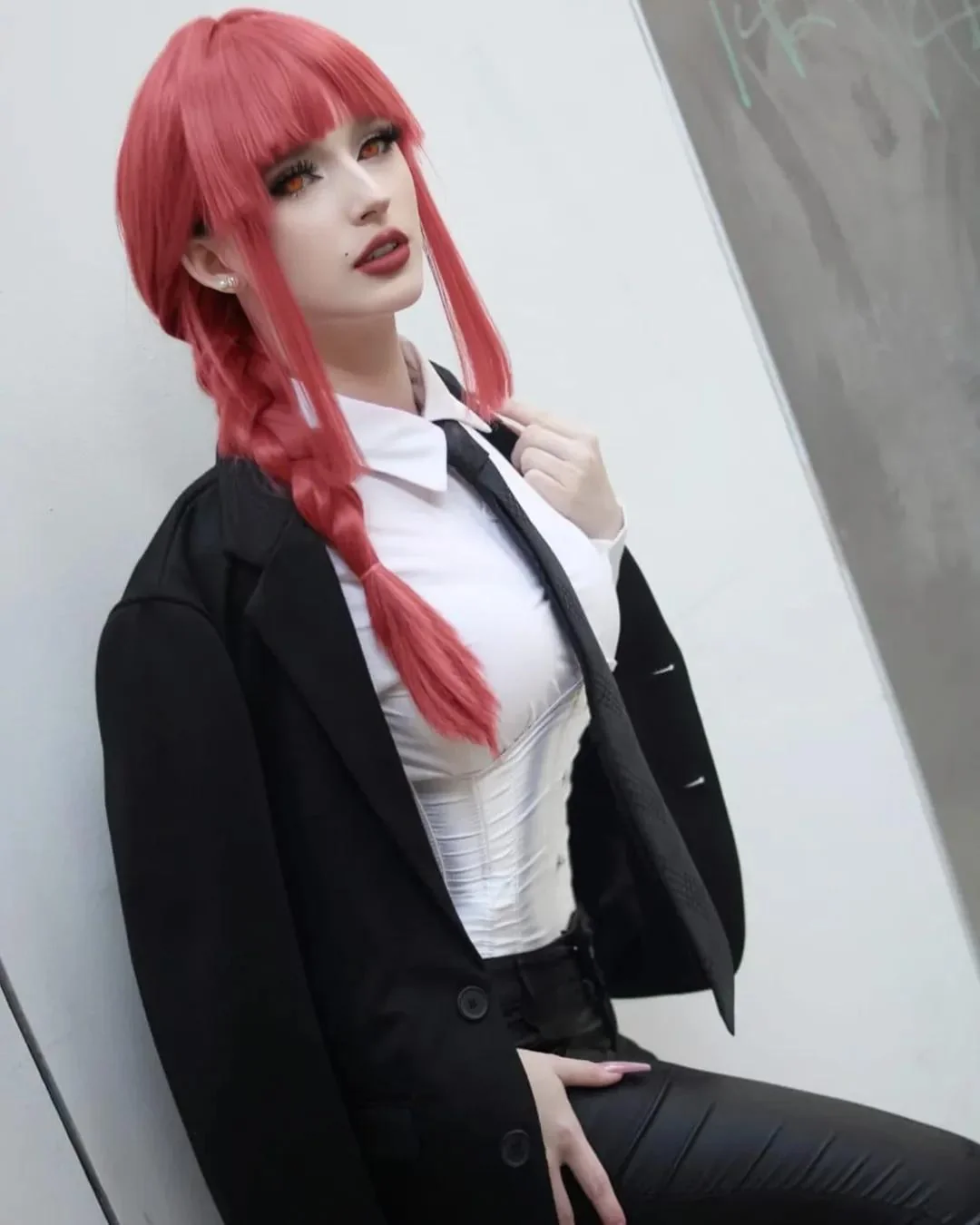 Makima by fl0oweryy_cos picture 1 of 2