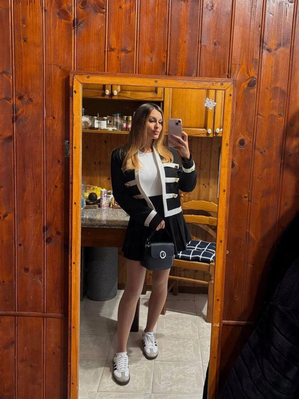 Looking to get into cosplay, any tips on how i should start? picture 1 of 1