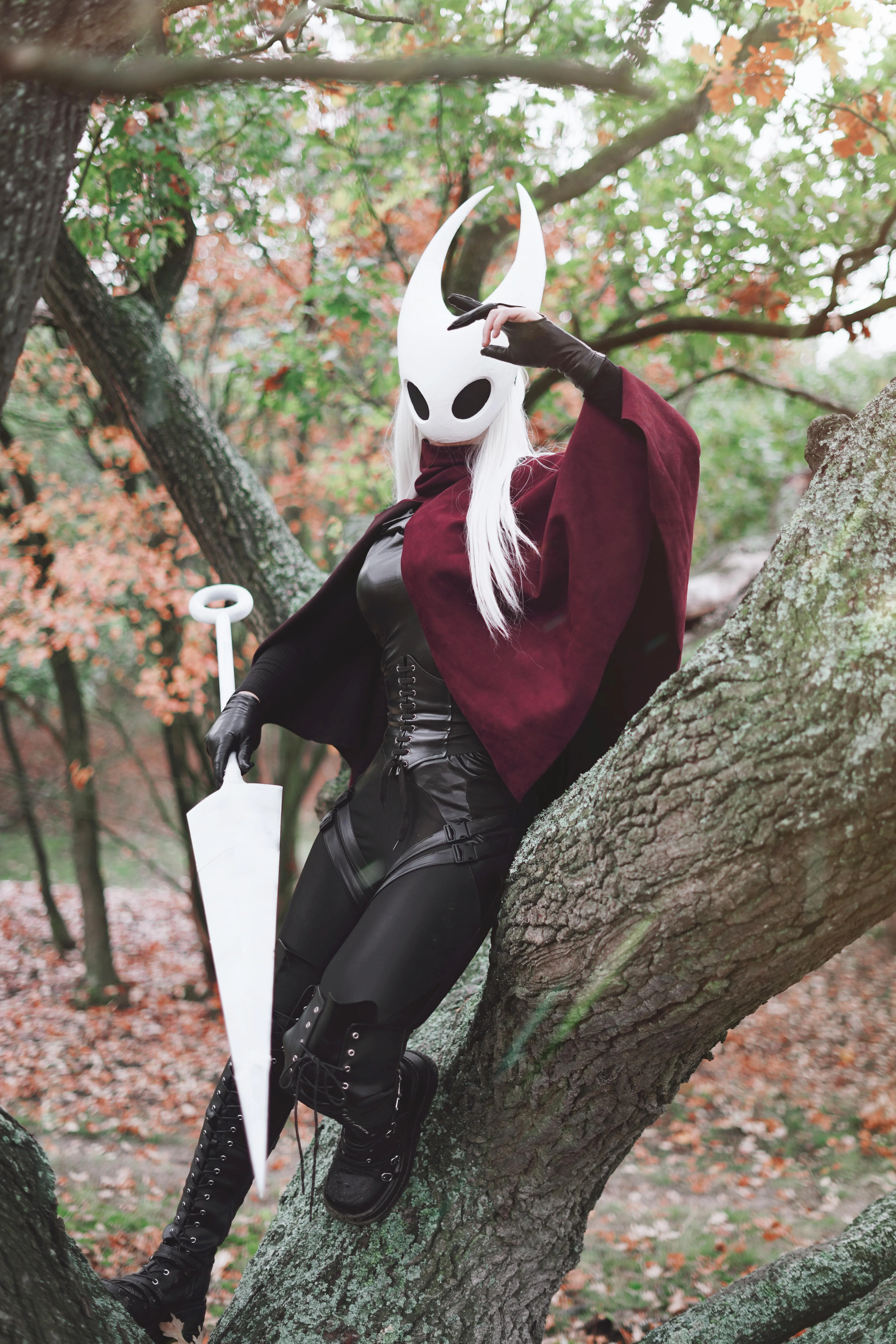 Hornet (Silksong) cosplay by Its.Satiella picture 1 of 1