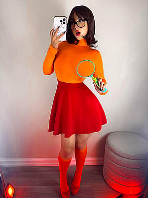 My Velma cosplay attempt :3 (by Chanel)'