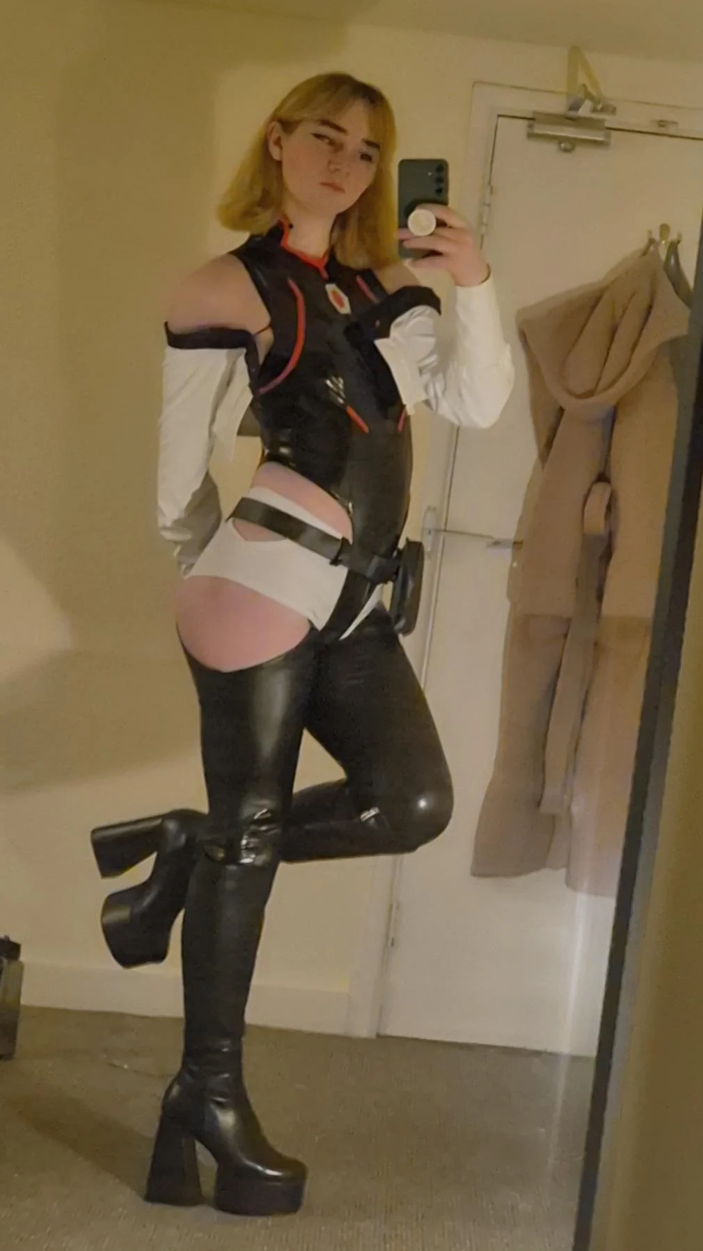 Lucy from Cyberpunk Edgerunners picture 1 of 3