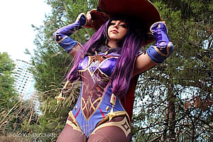 Mona cosplay by shiro_konekochan'