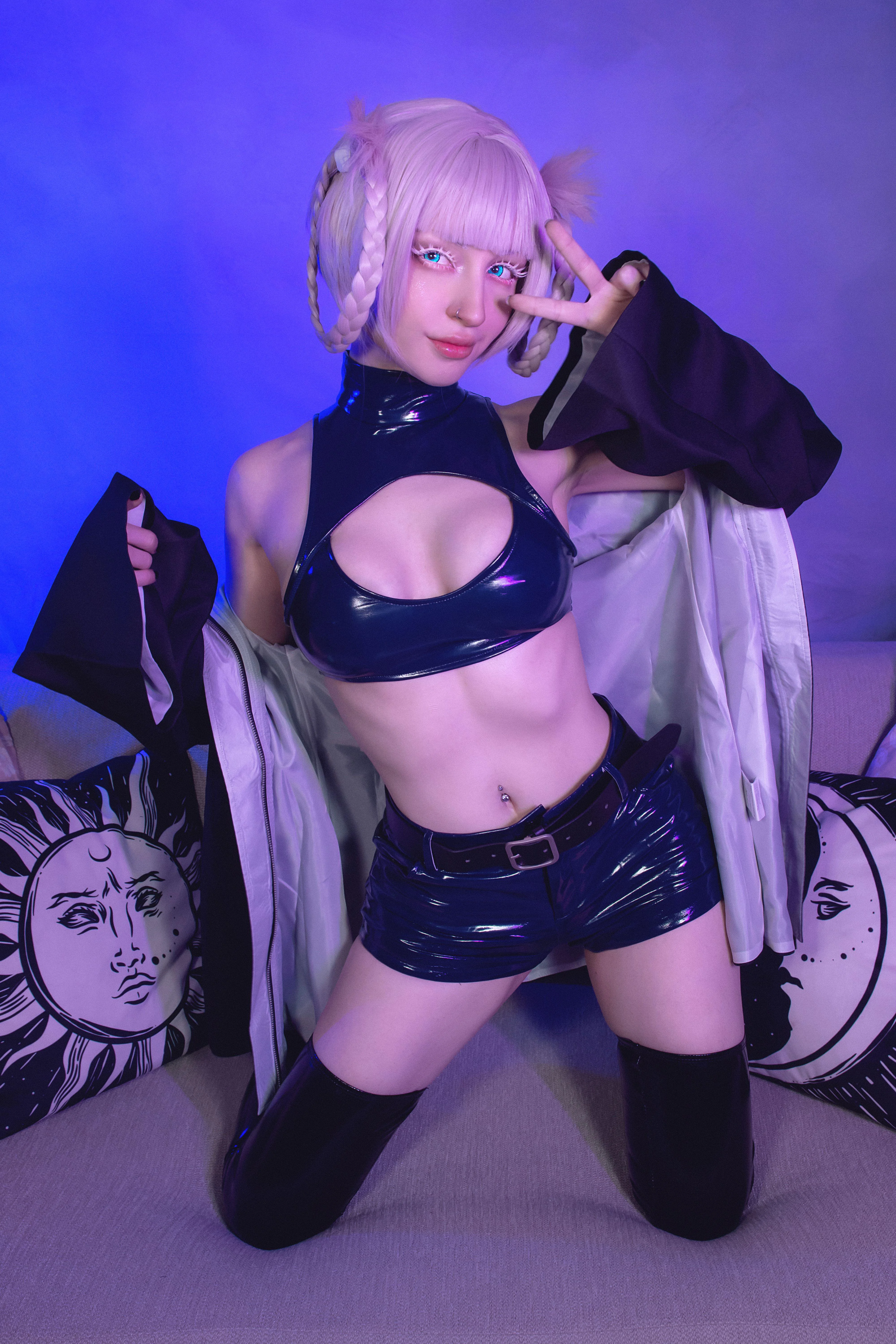 Kawaii Nazuna from Call of the Night (Shirokitsune) picture 1 of 1
