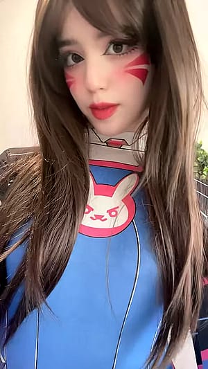 D.va cosplay by me 🐰 (Kurisutyn)'