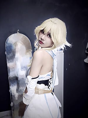 Lumine cosplay by Anby.a_'