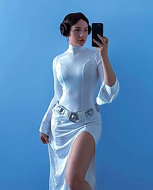 Princess Leia by bethfiit'