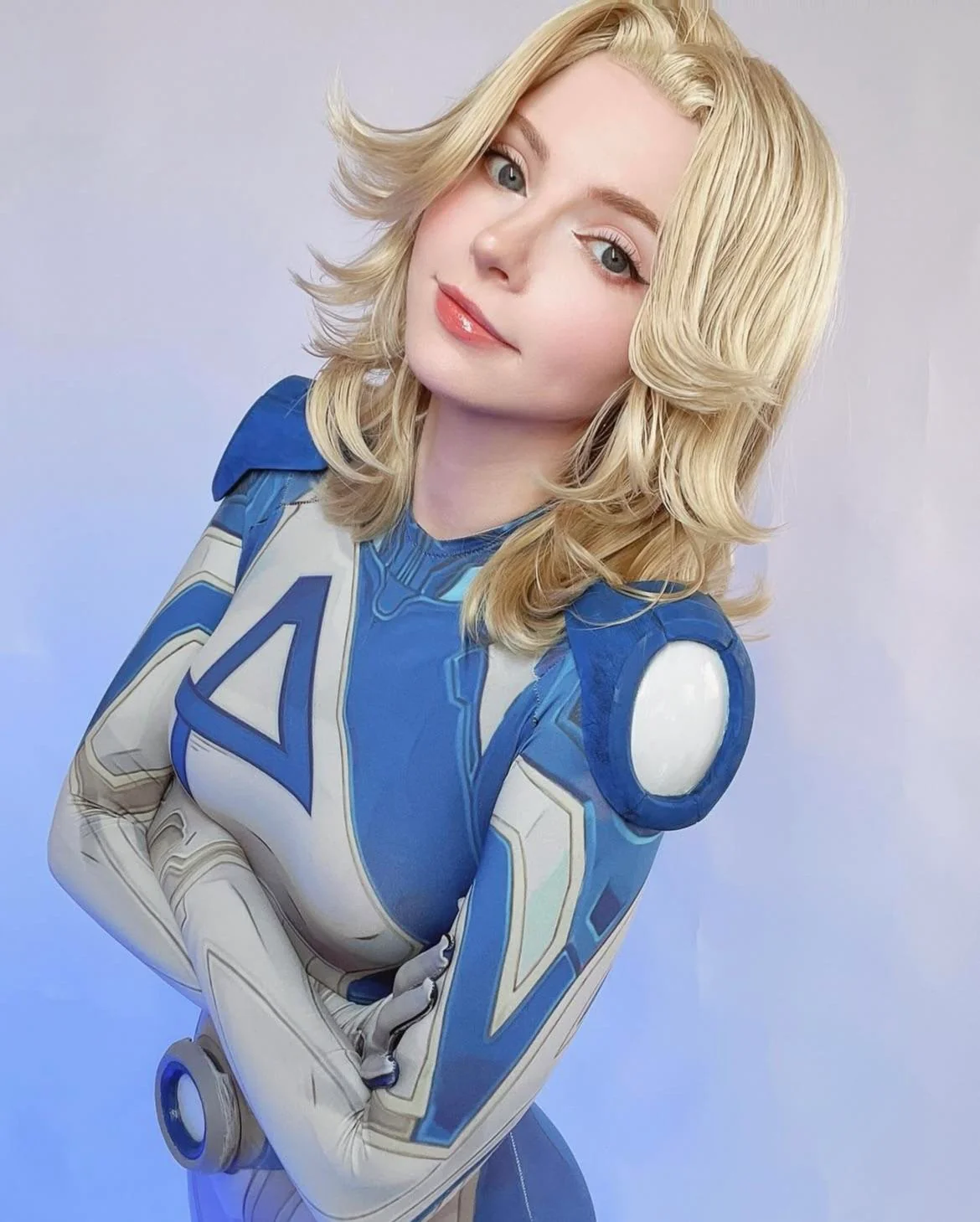 Sue Storm by peachymilky_ picture 5 of 5