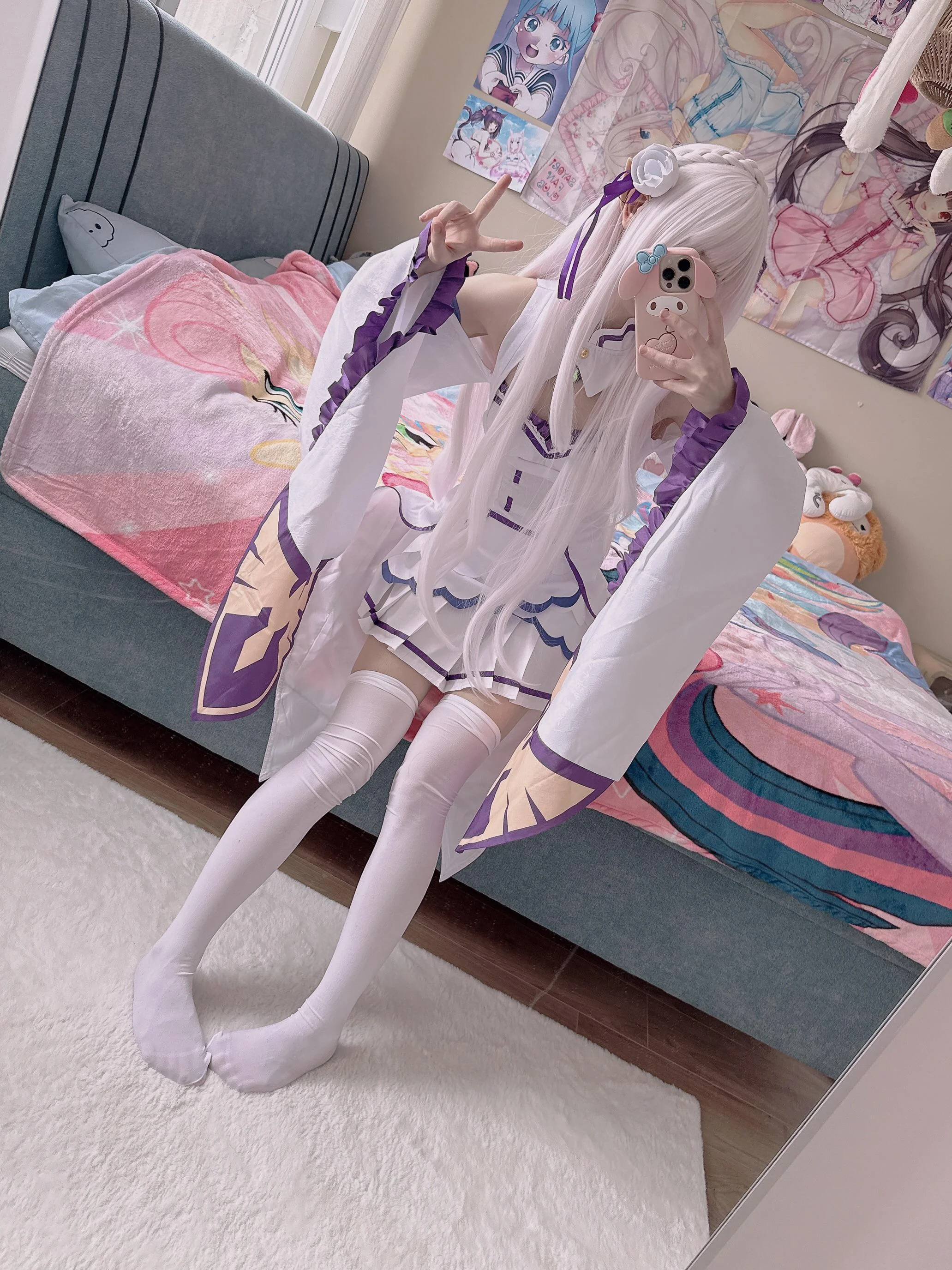 Emilia (Lily) [Re:Zero] picture 1 of 1