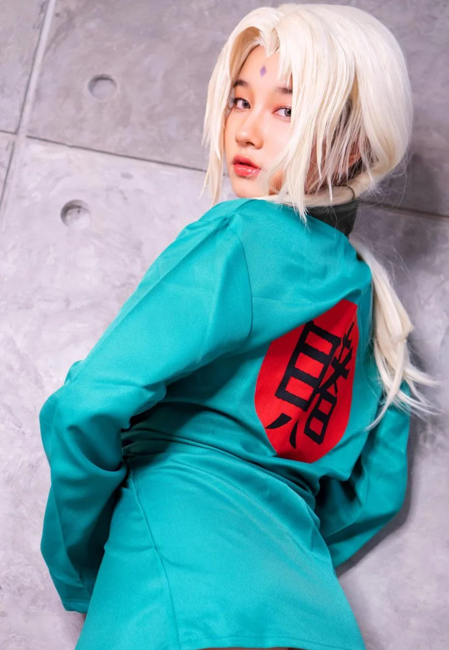 Tsunade from Naruto by Iris picture 1 of 1