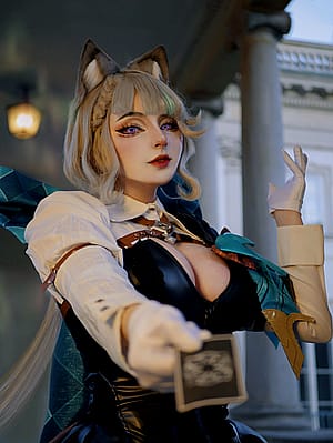Lynette from Genshin by met0.tox'