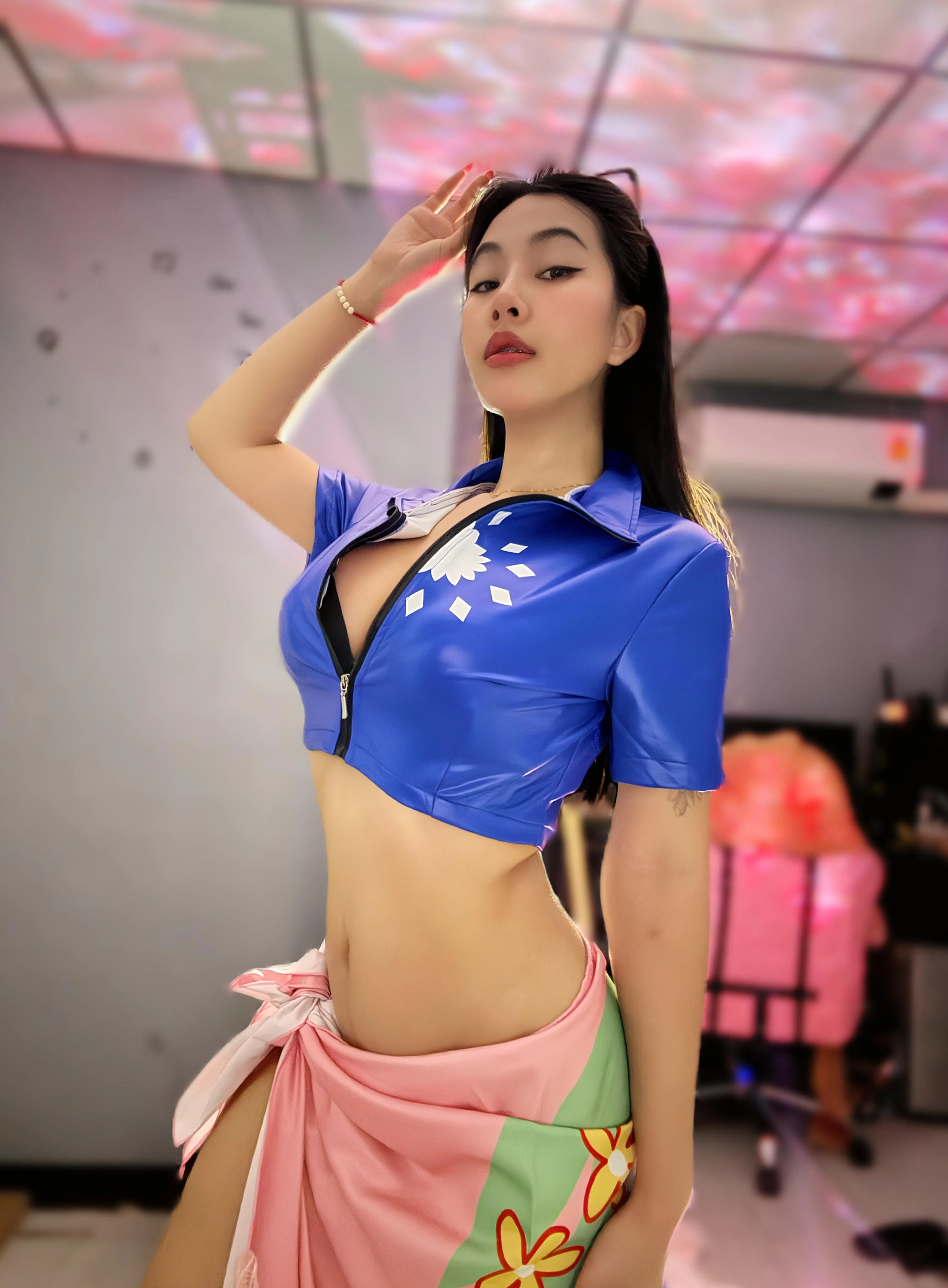 Nico Robin (Jenny) [One Piece] picture 1 of 1