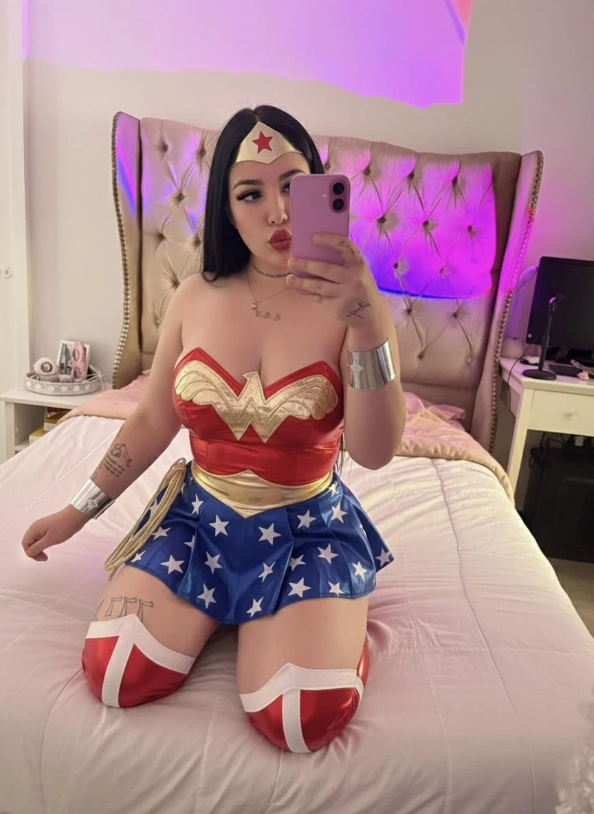 Wonder Woman by Jessica picture 1 of 1