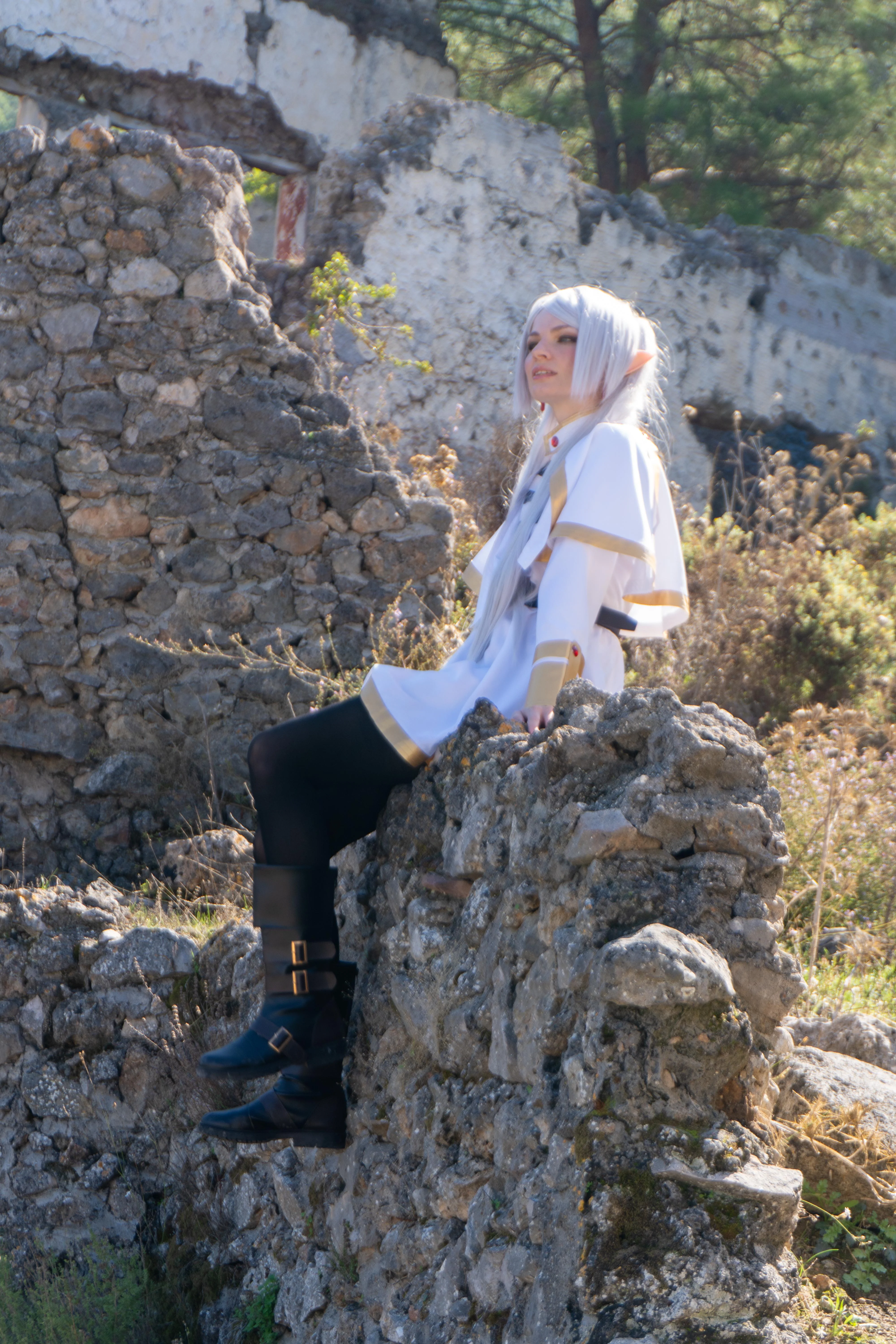 Frieren from Frieren: Beyond Journey's End by nekacosplay picture 1 of 1