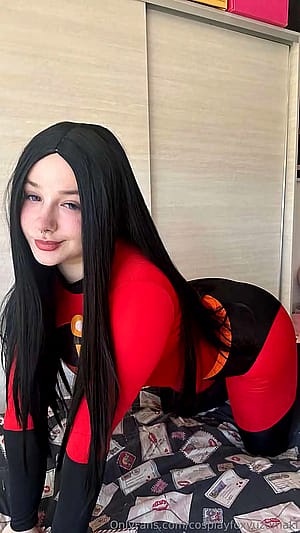 Violet [The Incredibles] (FoxyUzumaki)'