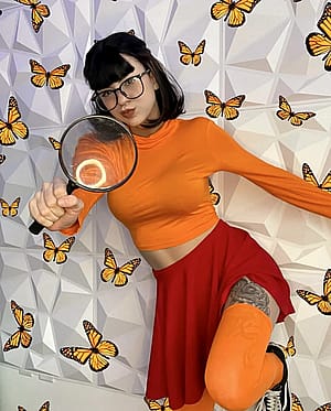 Velma from Scooby-Doo by skiddykitty'