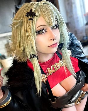 Caesar king cosplay by akudama'
