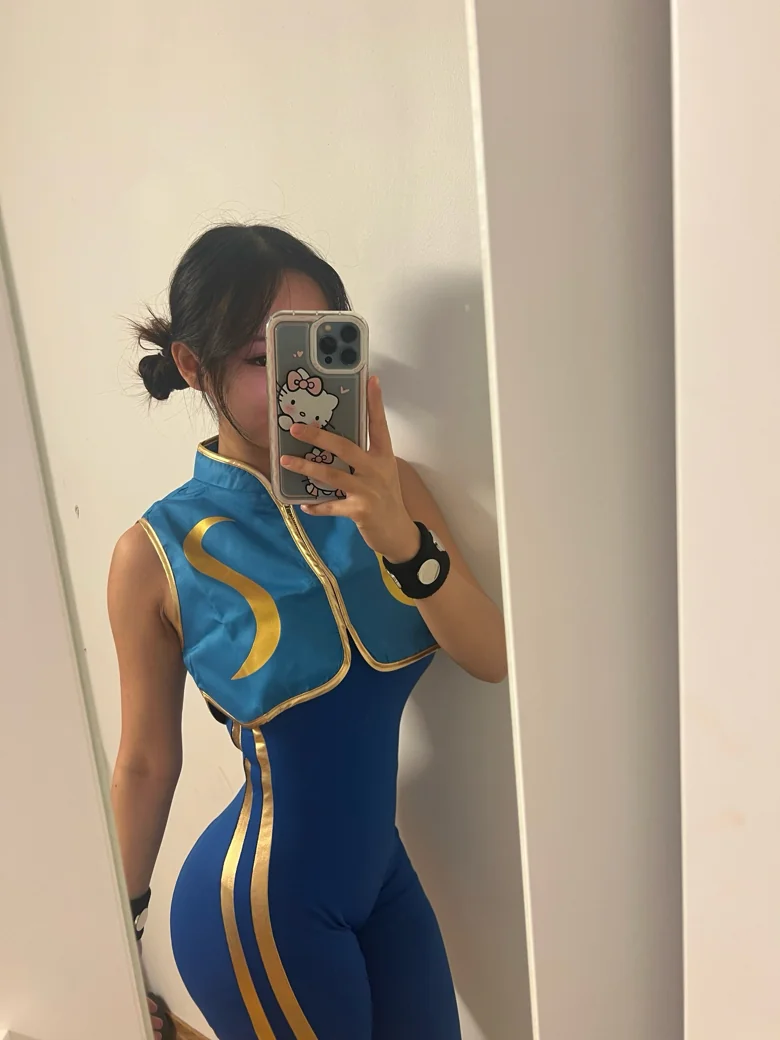 Chun-Li by viviian_ picture 2 of 2