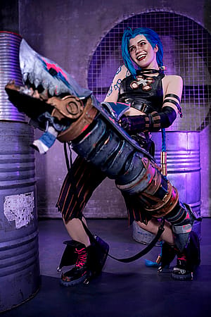 Jinx from Arcane cosplay by Neyrodesu'