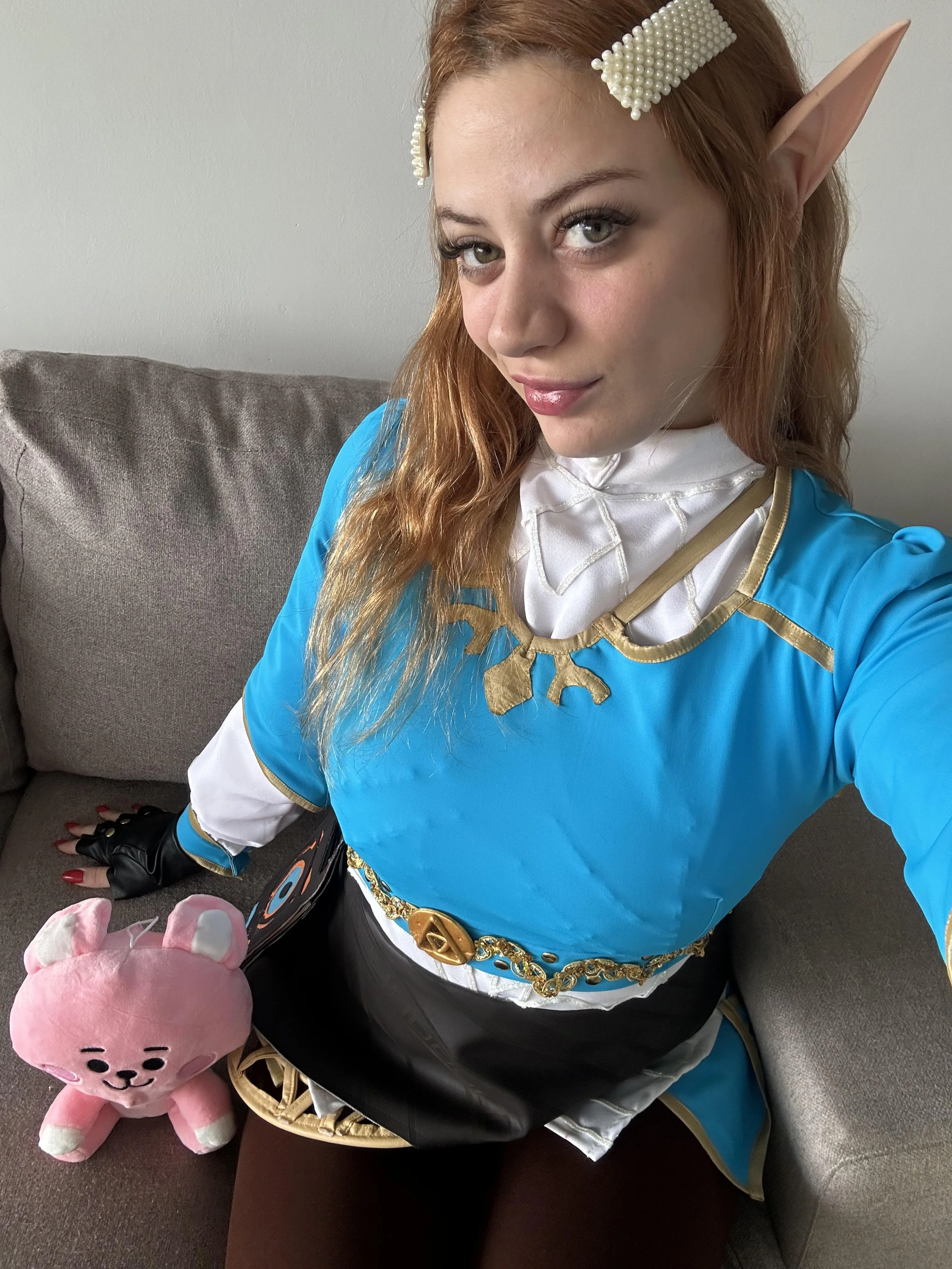 Princess Zelda (The Legend of Zelda) by Danielle picture 1 of 1