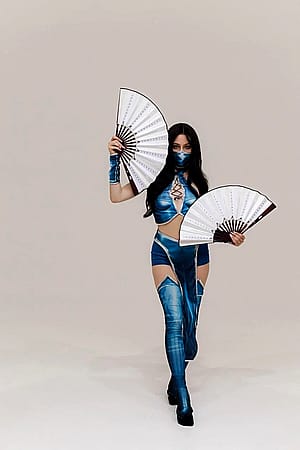 Kitana cosplay (BrightSnuzzle)'
