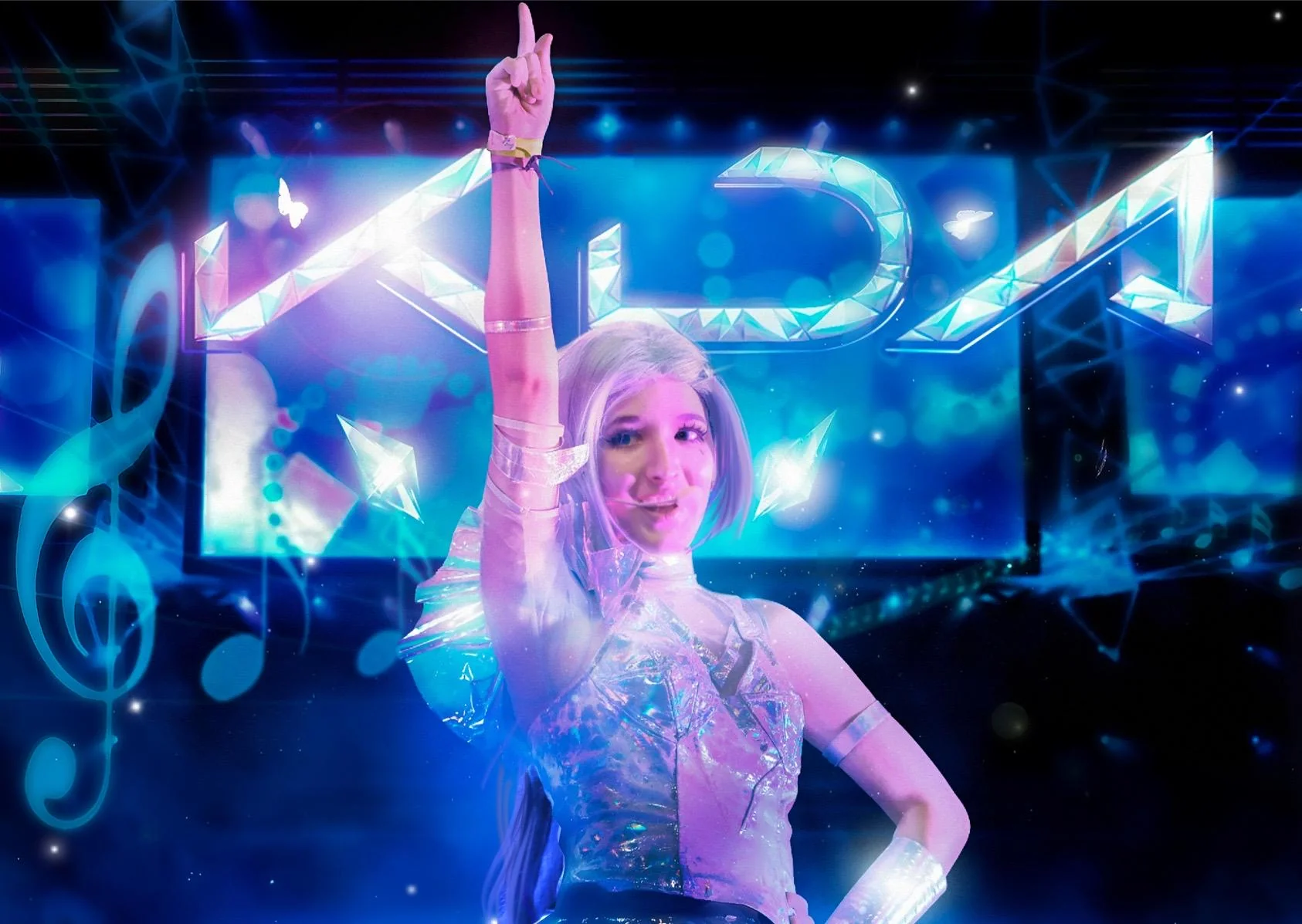Seraphine KDA cosplay by @kyoko.s_mind_palace picture 1 of 1