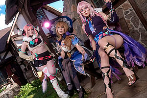 Varesa, Lisa & Citlali cosplay by Alixx Rosa, Kerocchi & Yukeshiro'