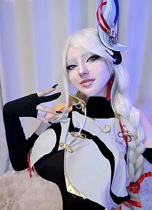 Shenhe from Genshin Impact (Kuroitsne)'