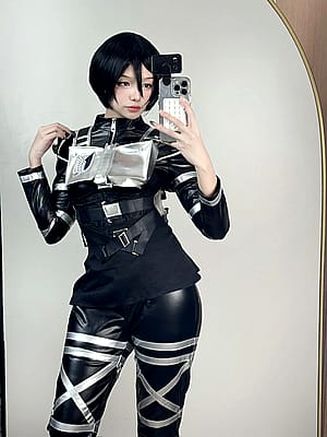 Mikasa Ackerman from AOT by Kirahisuki'