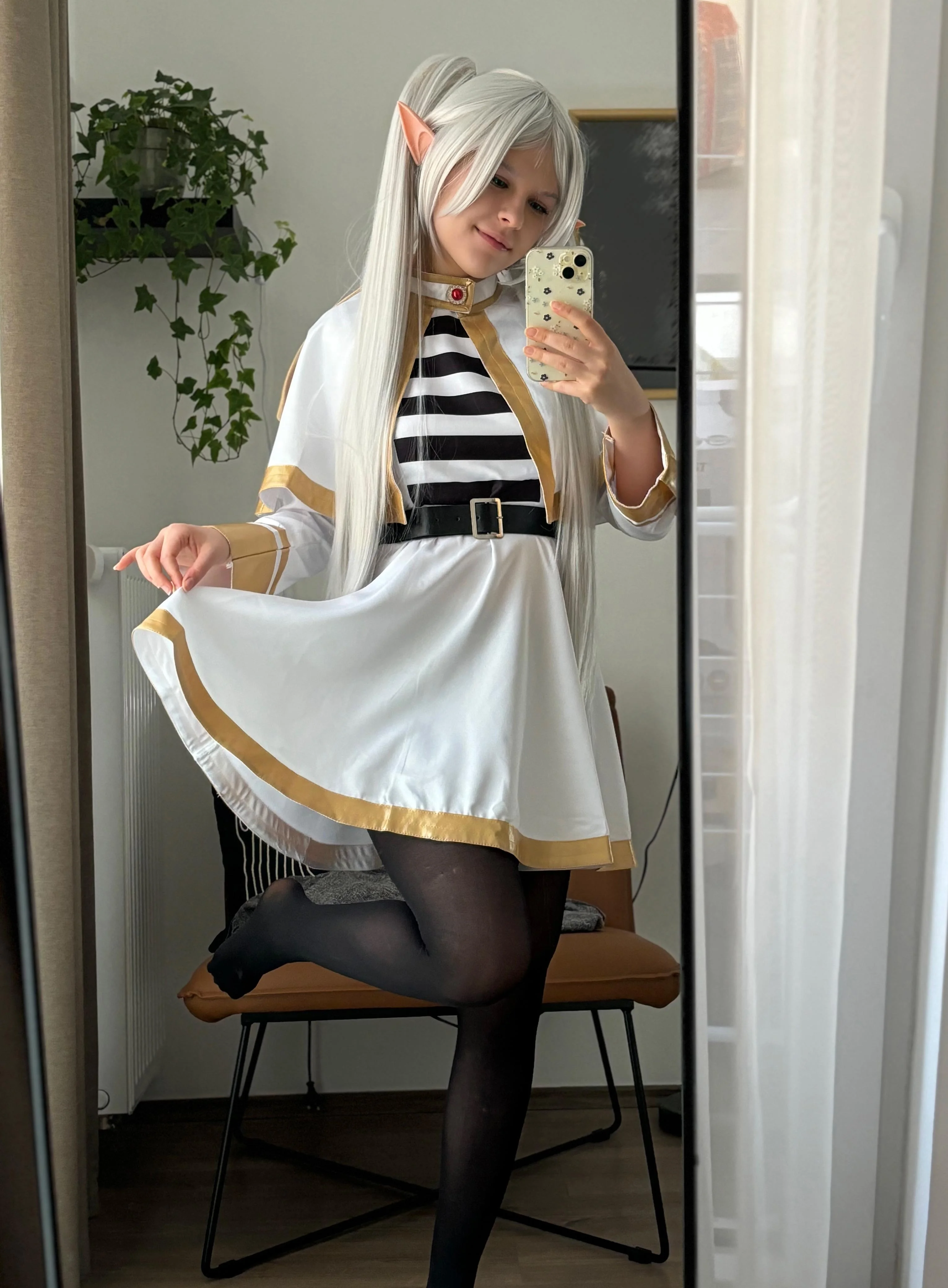 Frieren cosplay by aimihachi picture 1 of 1