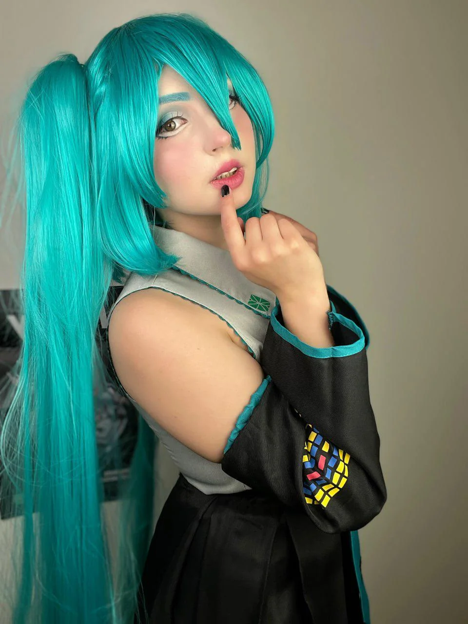 Miku by Emilikraft picture 1 of 1