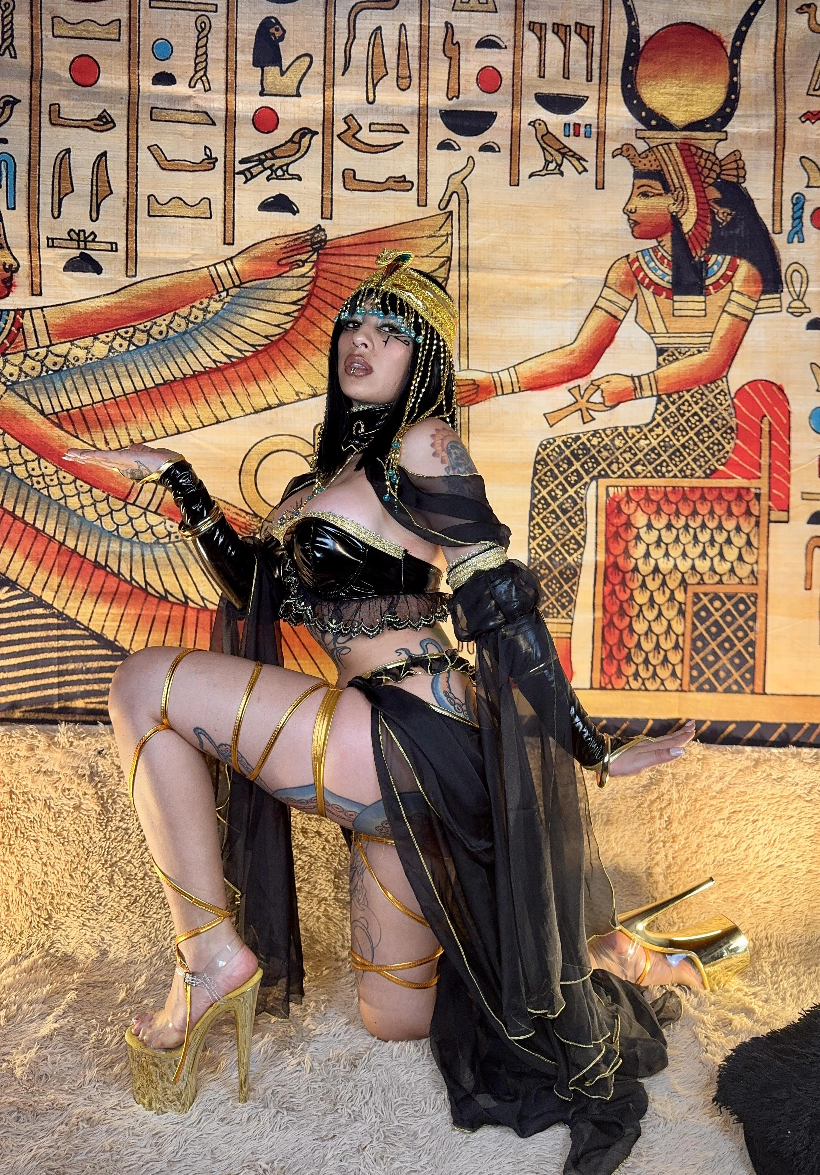Cleopatra cosplay by Megan picture 1 of 1