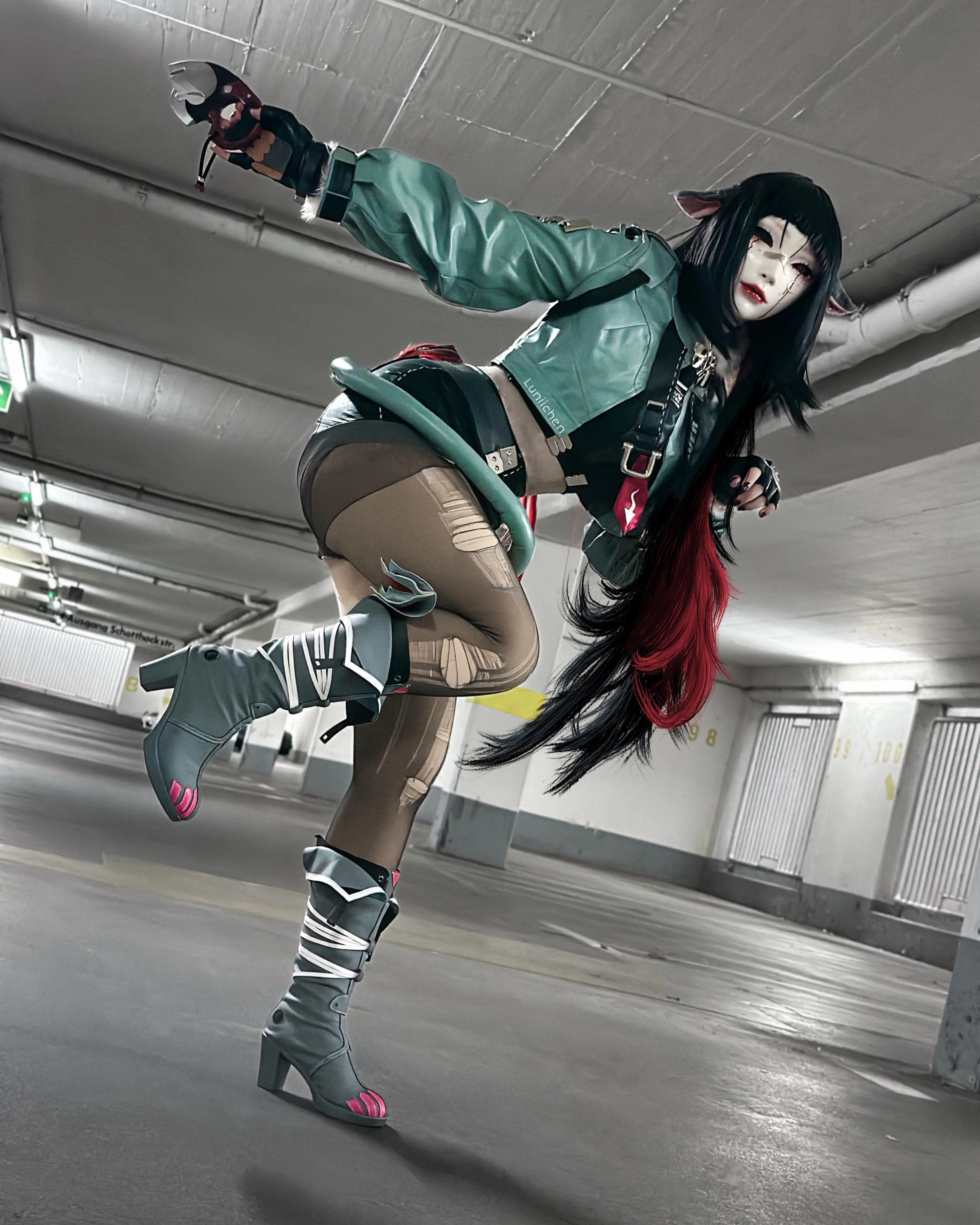 My Jane Doe Cosplay from Zenless Zone Zero by Luniichen! picture 3 of 6
