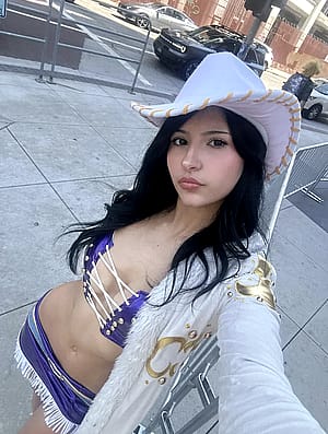 Nico Robin from One Piece by Cyber Juju'
