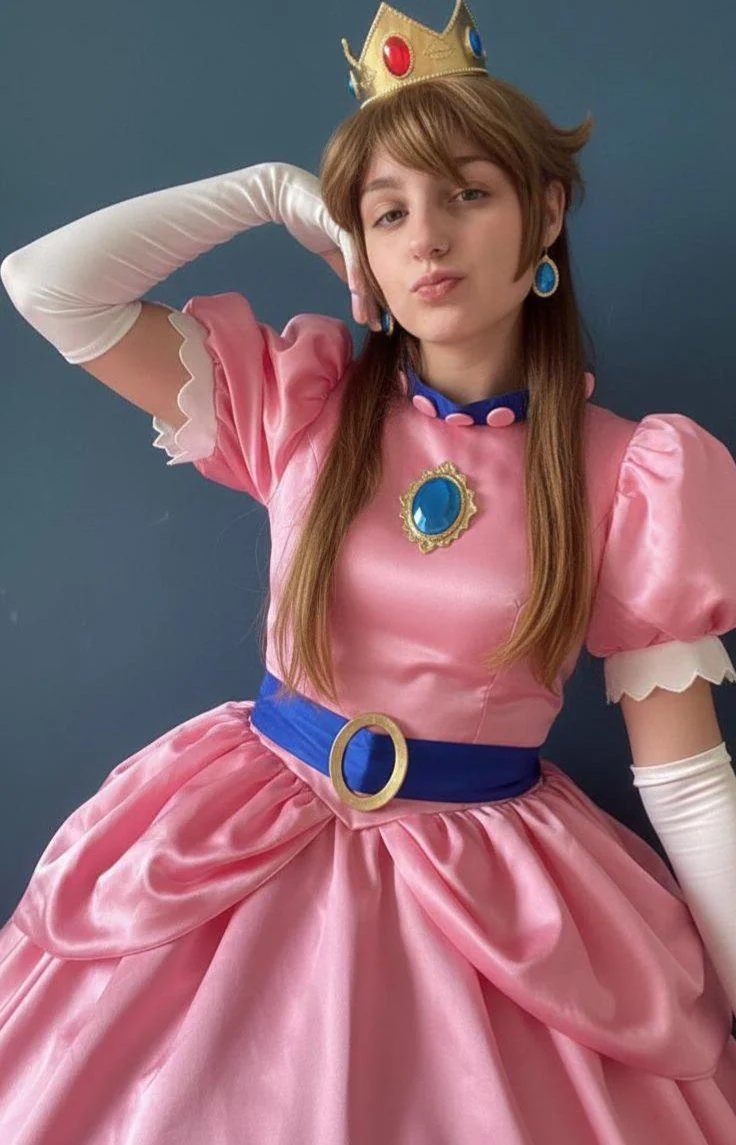 princess peach by me 😛🩷💕 picture 1 of 1