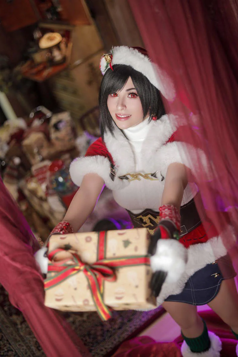 Xmas Tifa from Fina Fantasy VII by Yuna Kairi picture 1 of 1