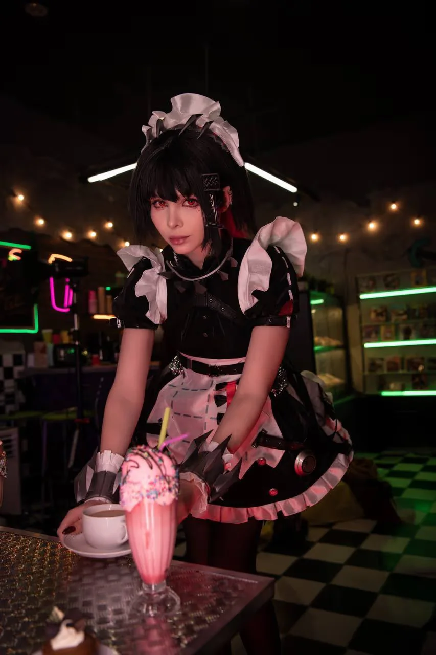 Bezlya (Tsuki Des) [Sleeping Maid Campanula] picture 1 of 1