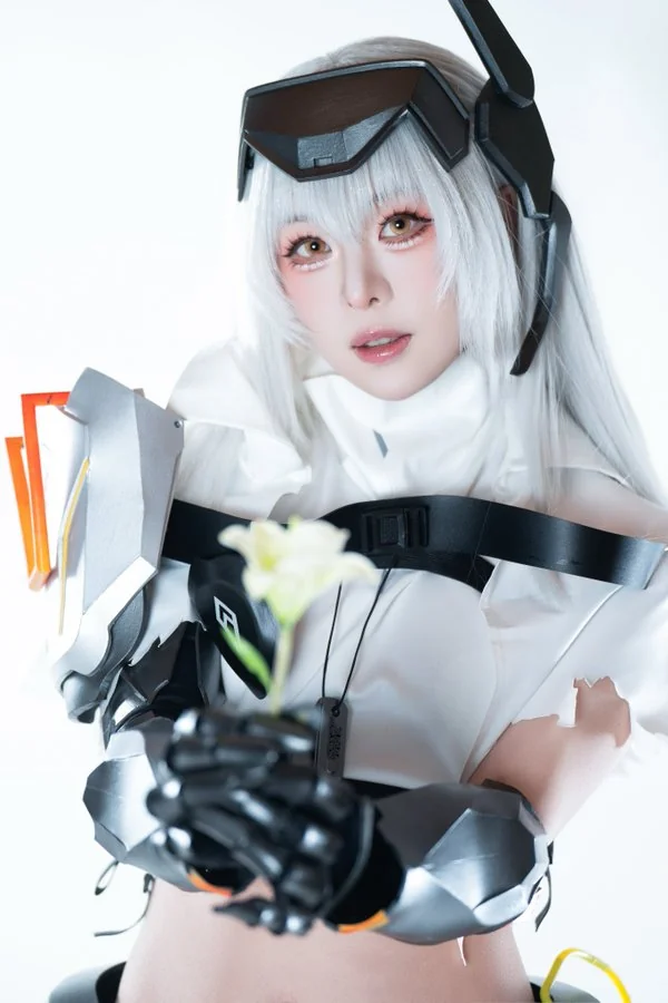 Snow White from NIKKE by Himeking picture 1 of 1