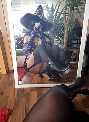 Mons Cosplay by LaraKittn [Genshin Impact]'