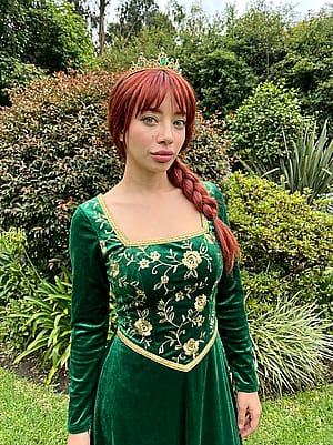 Princess Fiona from Shrek by Mia Dahlia'